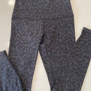 Lululemon leggings